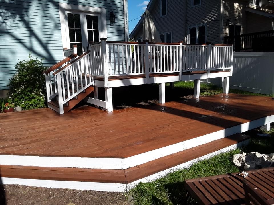 Deck Staining and Sealing