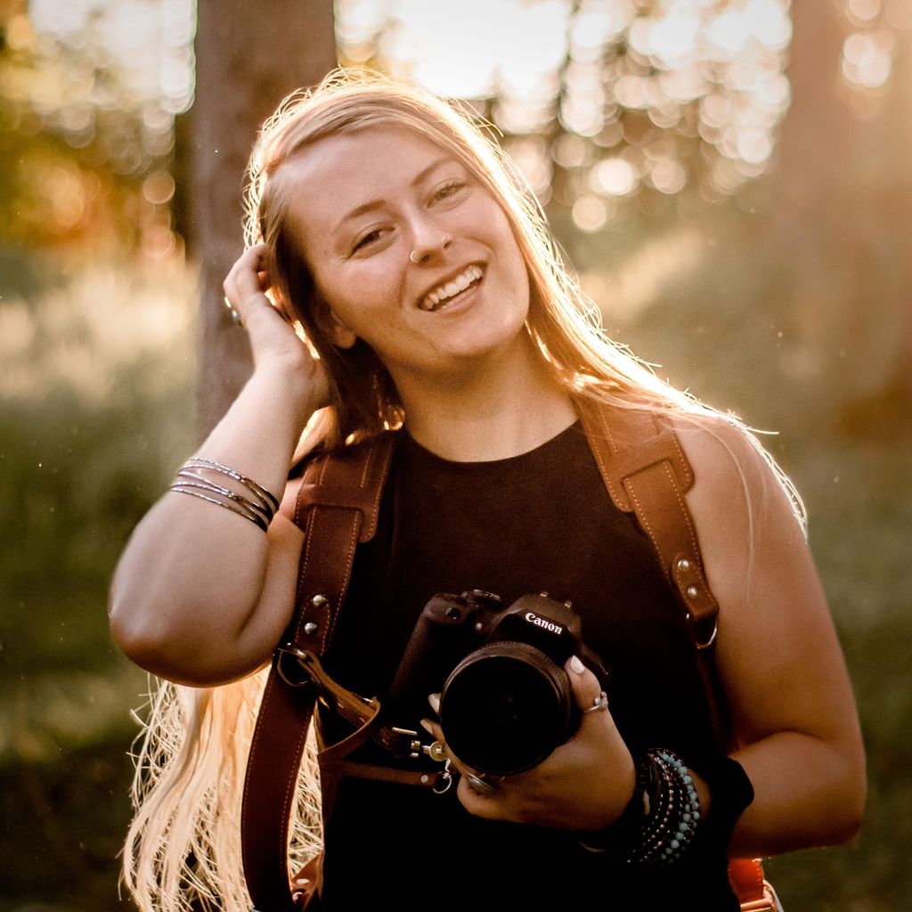 Kara Hoganson: Photography + Design
