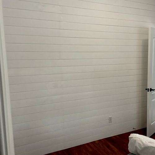 Hermelo did an amazing job putting shiplap on our 
