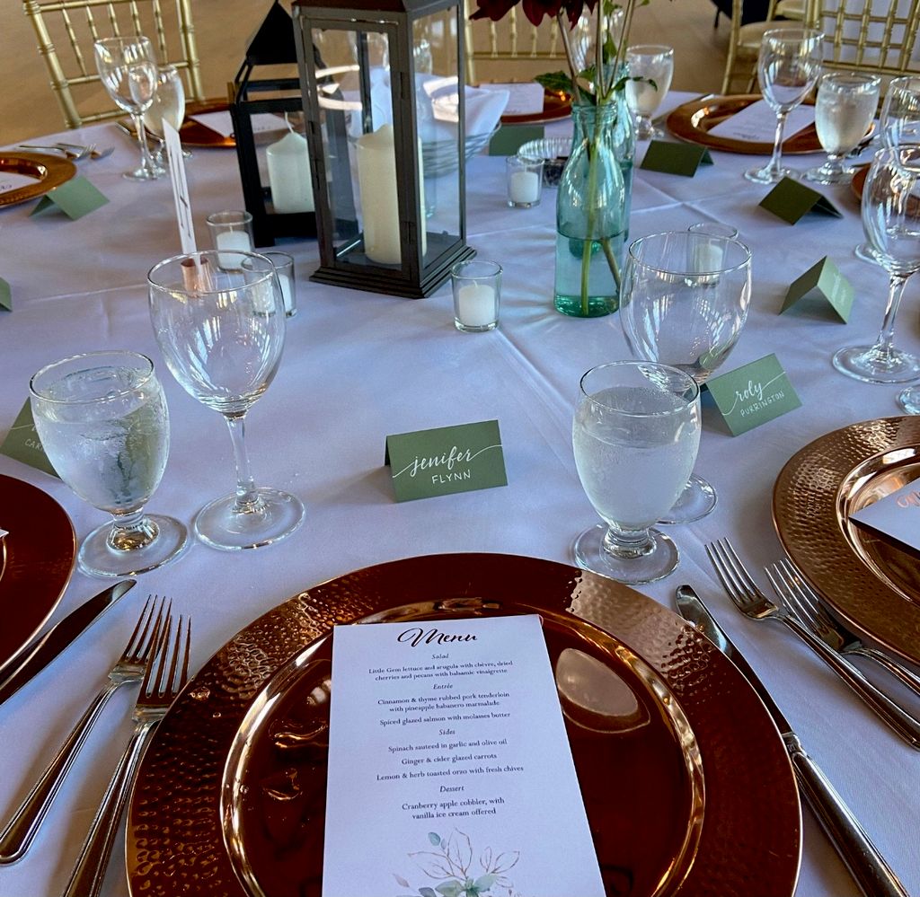 simple wedding decorating