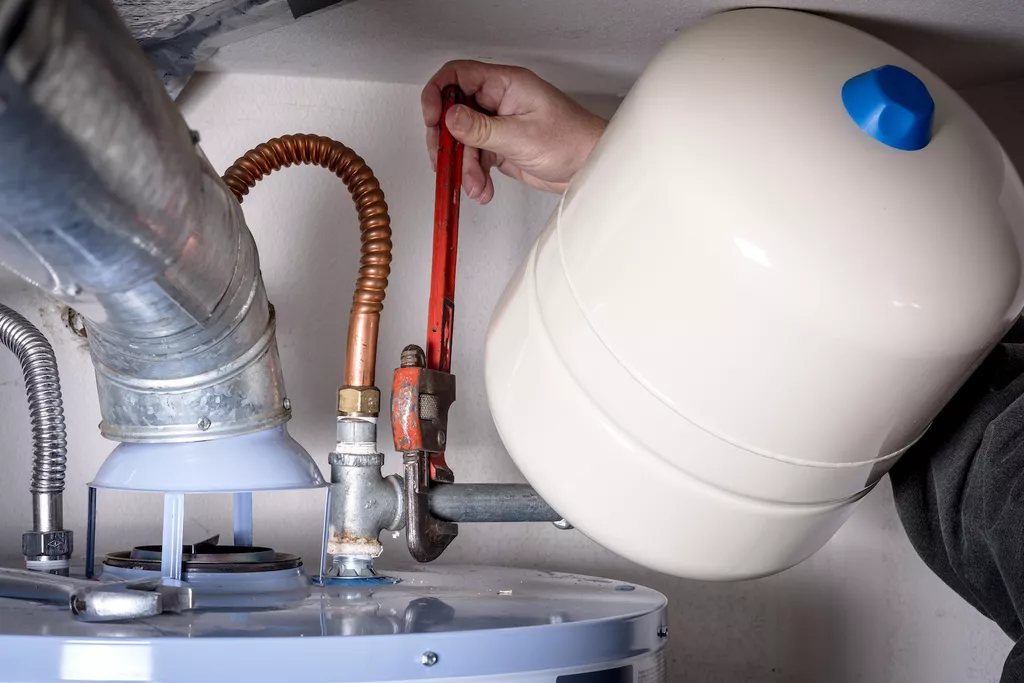 water heater winter maintenance