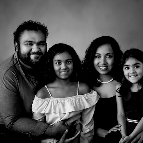 Family photo no retouching 