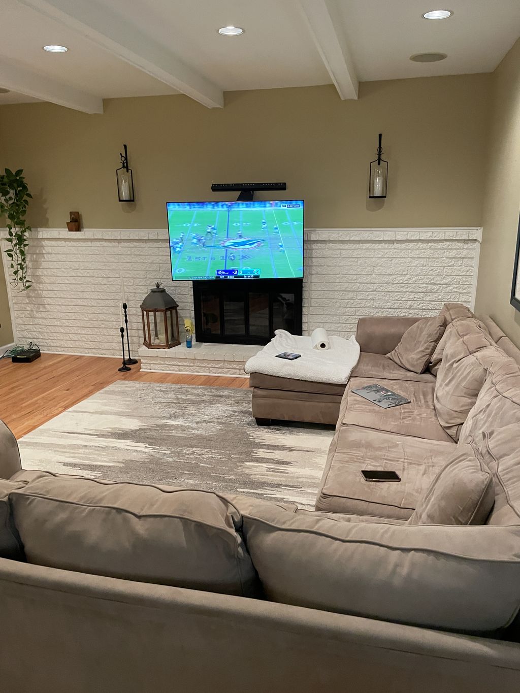 (3/3) AFTER: Wait! The TV goes down?