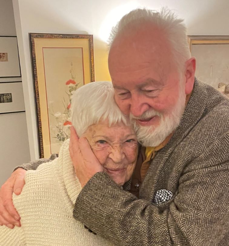 Our favorite reunion - we found a living half-brot