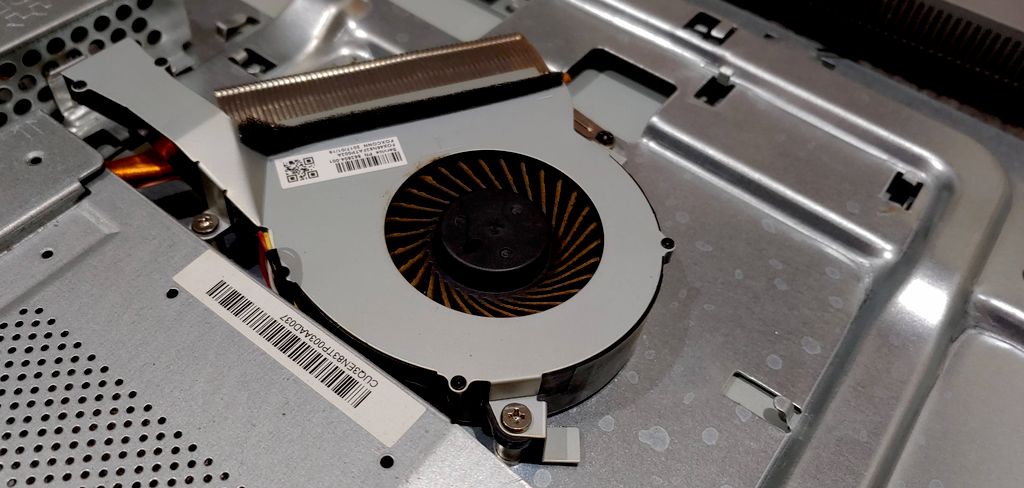 laptop fan cleaning
