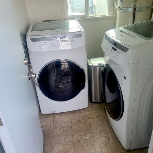 Evhad was wonderful! I needed a large washer and d