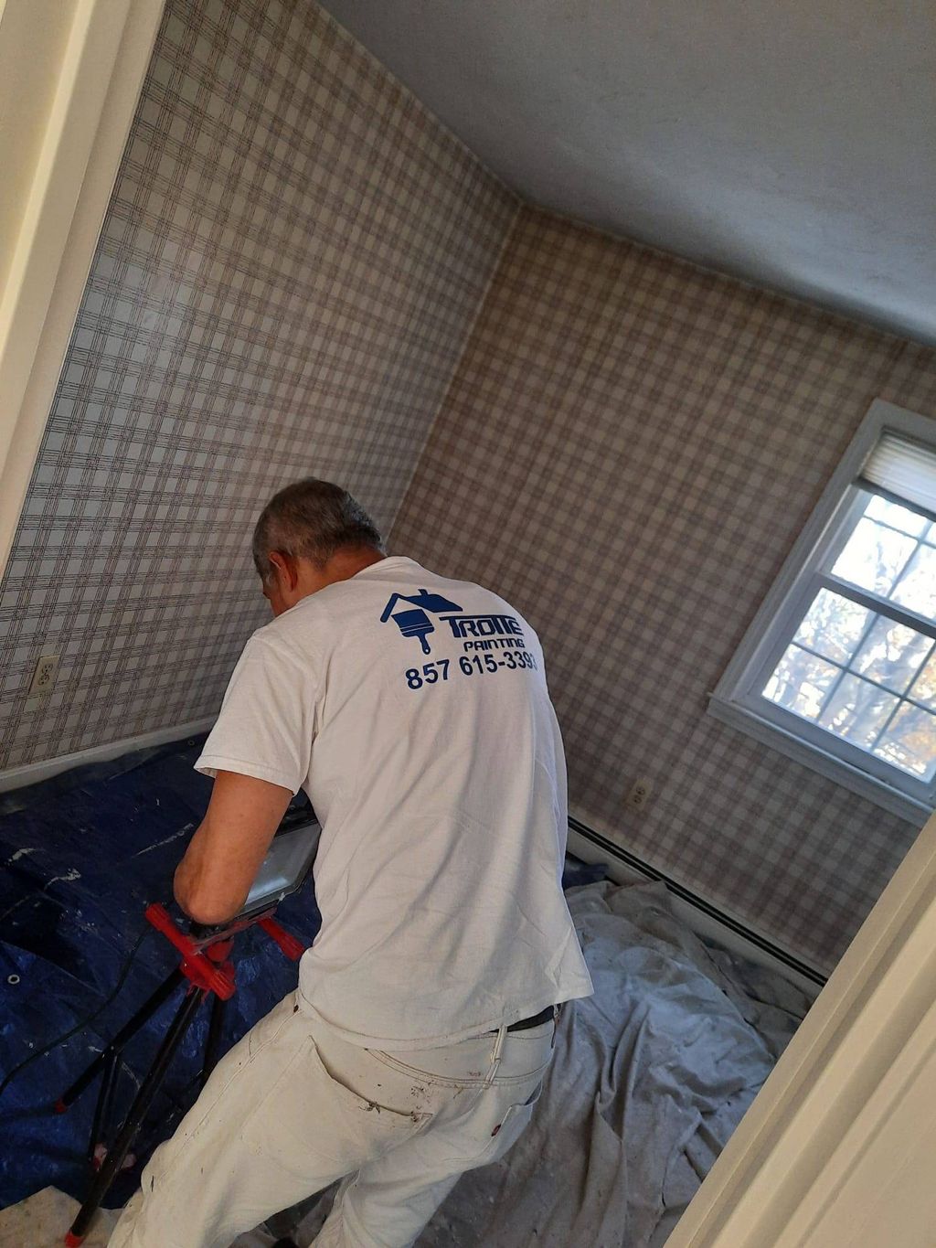 before remove wallpaper 
