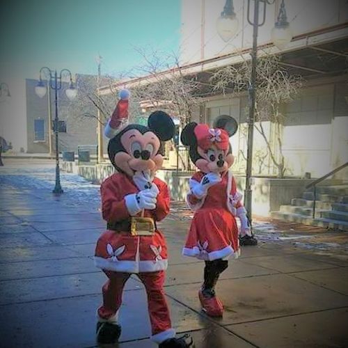 Merry Mr. & Mrs. Mouse