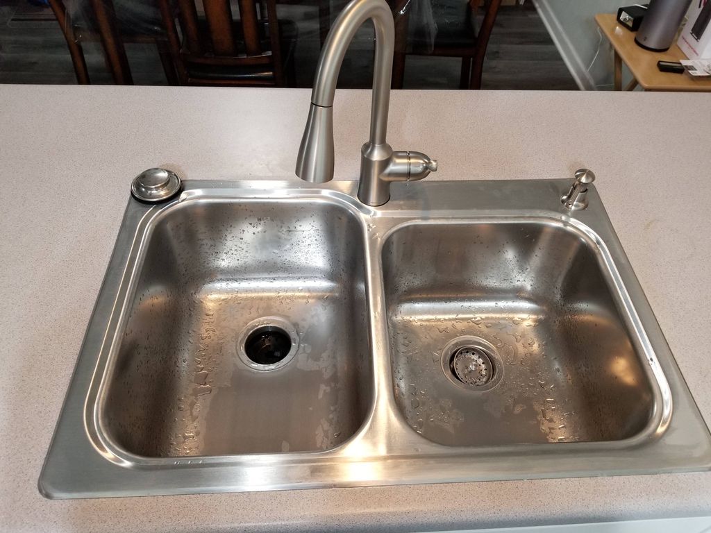 I had Volodymyr to replace my kitchen sink, he did