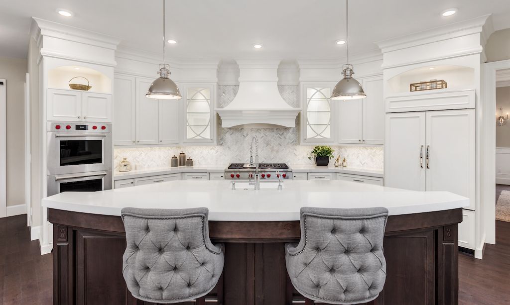 kitchen trend: curved islands and counters