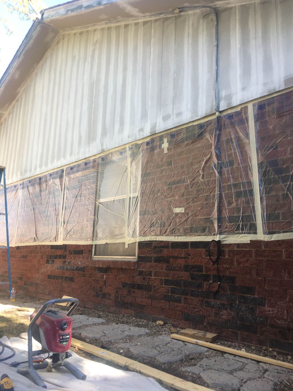 Priming and Masking complete.  Ready to Paint!  We