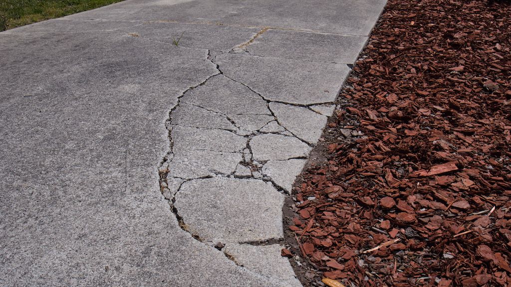 cracked driveway