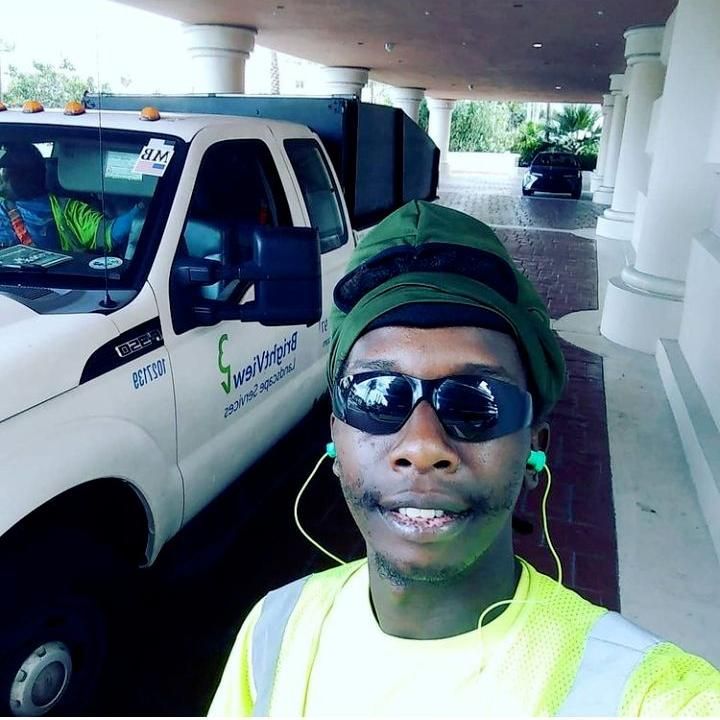 The Grass Guy of Florida