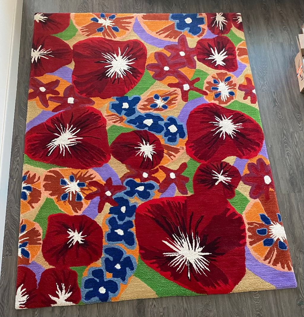 6x8 commissioned 100% New Zealand Wool hand tufted