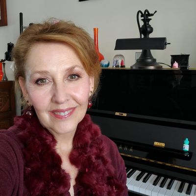 Avatar for GRAHAM MUSIC STUDIO-ONLINE Voice, Piano, Composing