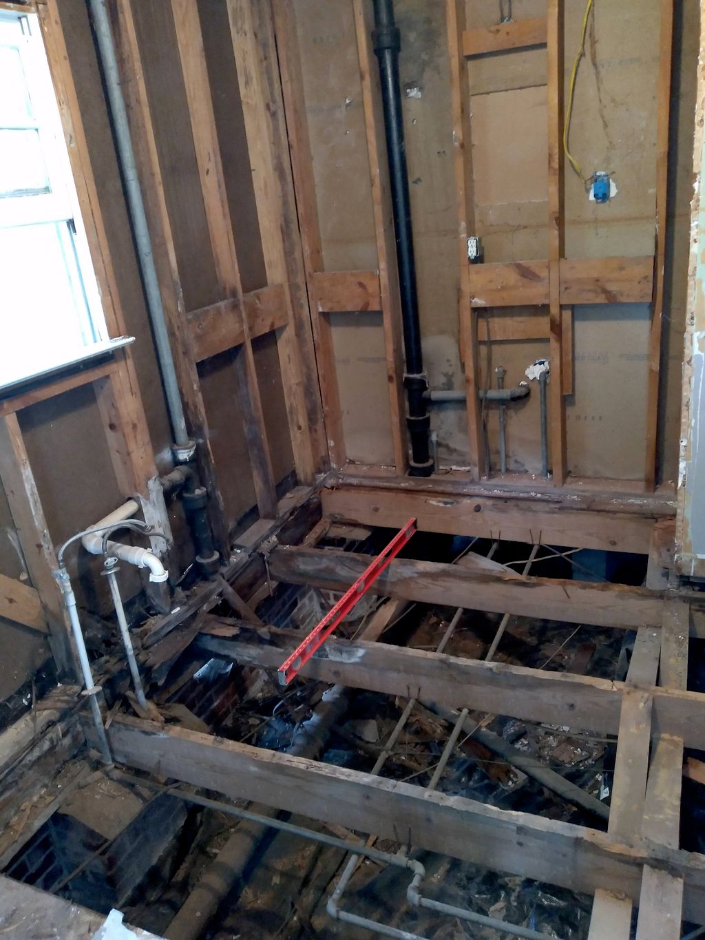 bathroom remodelation- before 