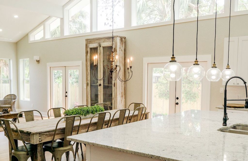 light fixtures in kitchen and dining room