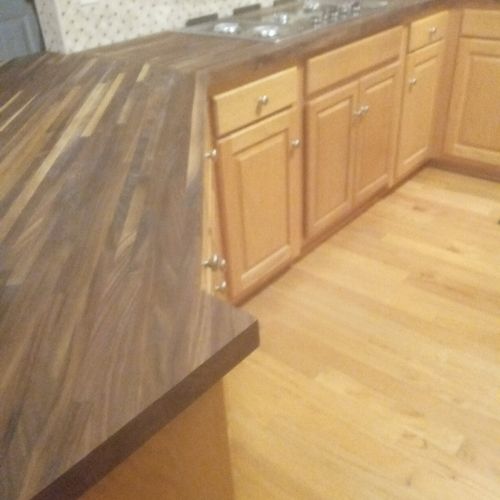 Build Now did my kitchen renovation for me, and I 