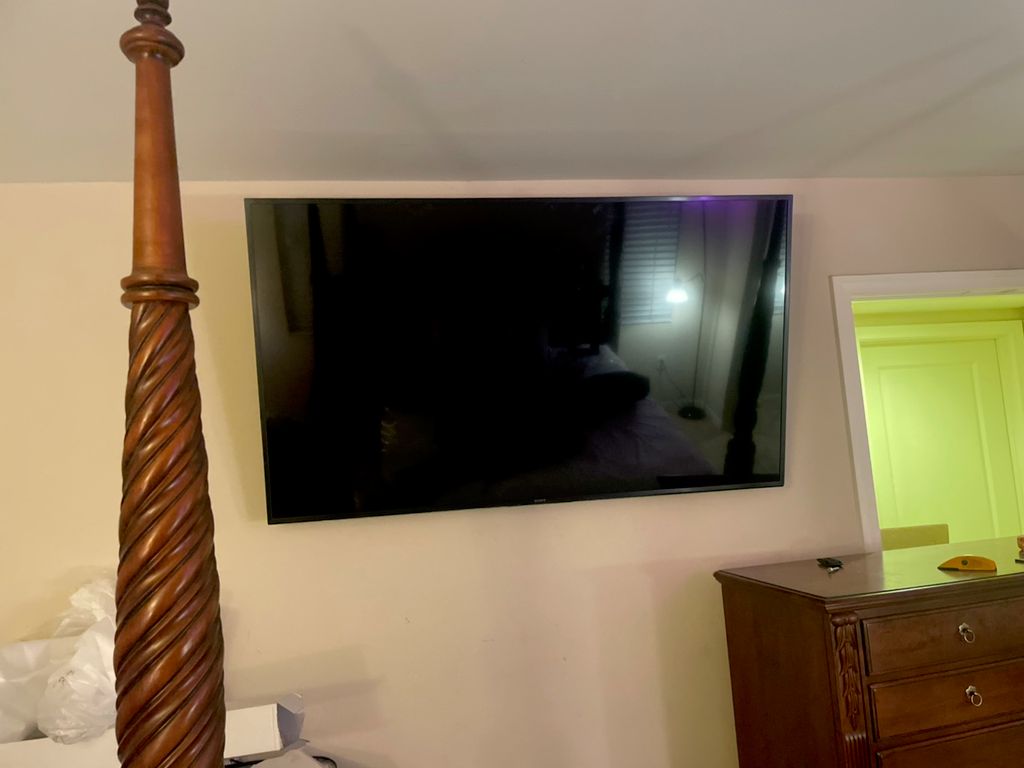 Articulating TV mount!
