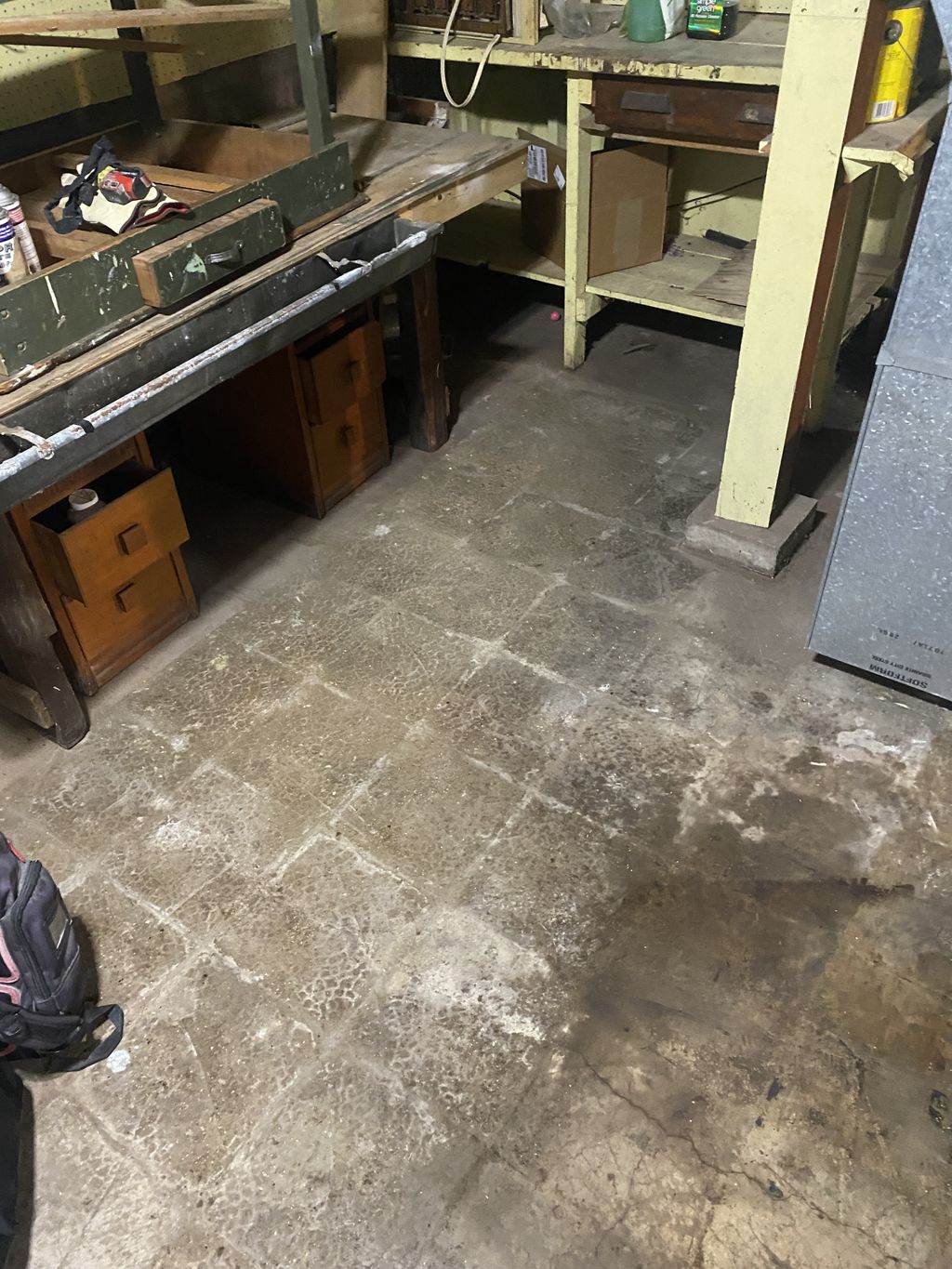 Completed removal of asbestos floor tile in reside