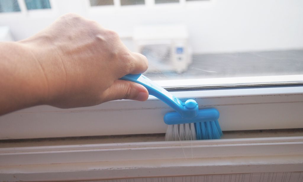 window track cleaning