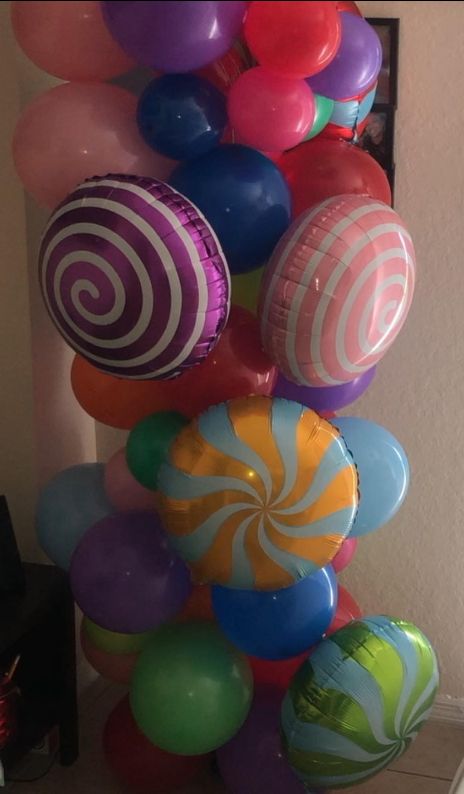 Candyland Balloon Stand