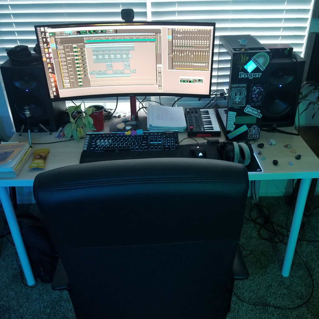 Work Station