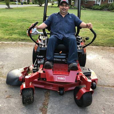Avatar for Jose’s Lawn Care