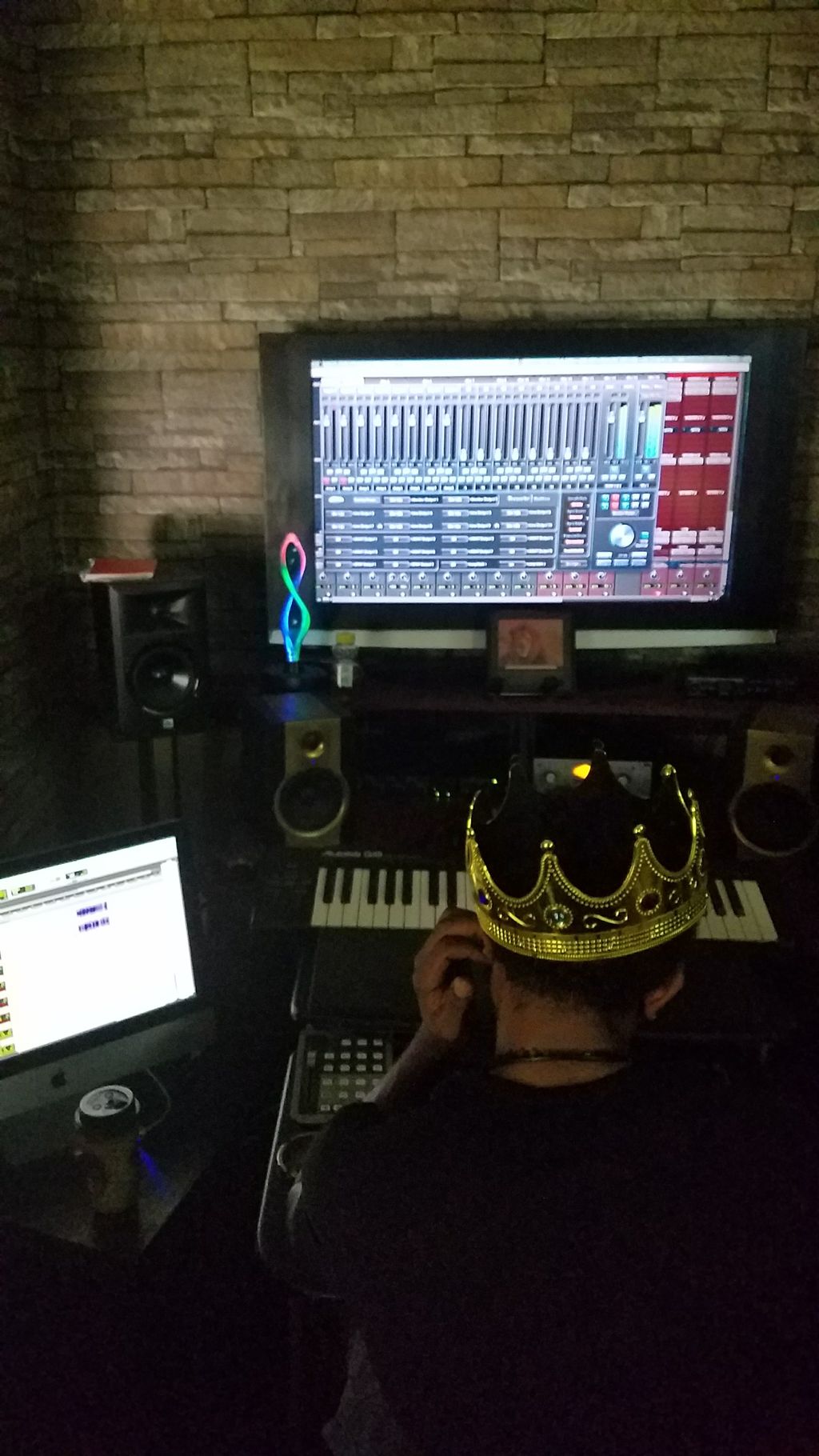Ben Showing up to help with a mix