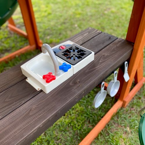 Play Equipment Construction and Assembly