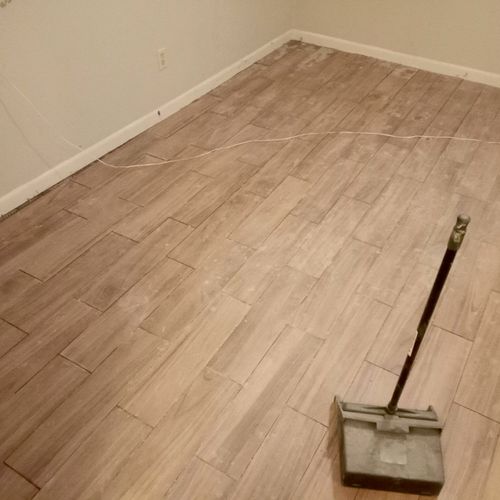 I laid this floor (tile)