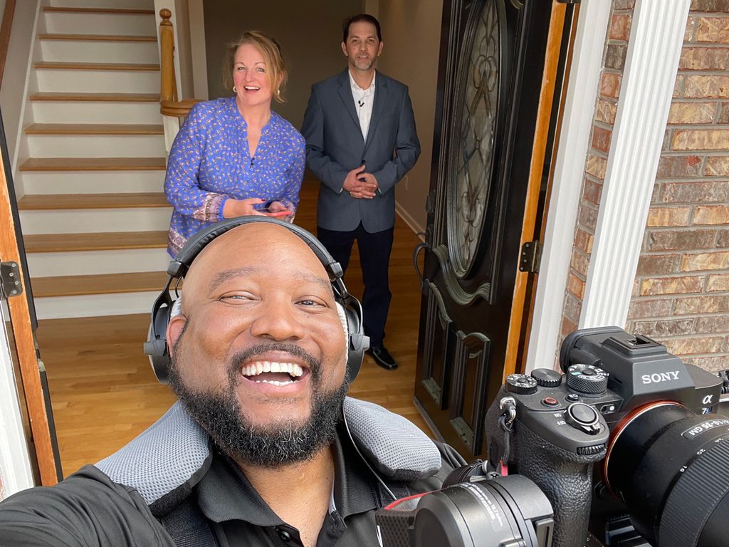 Realtor walk through video with both clients talki