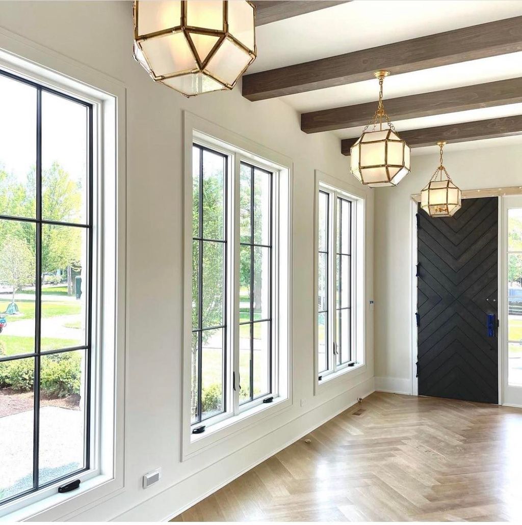 Foyer-Painted 