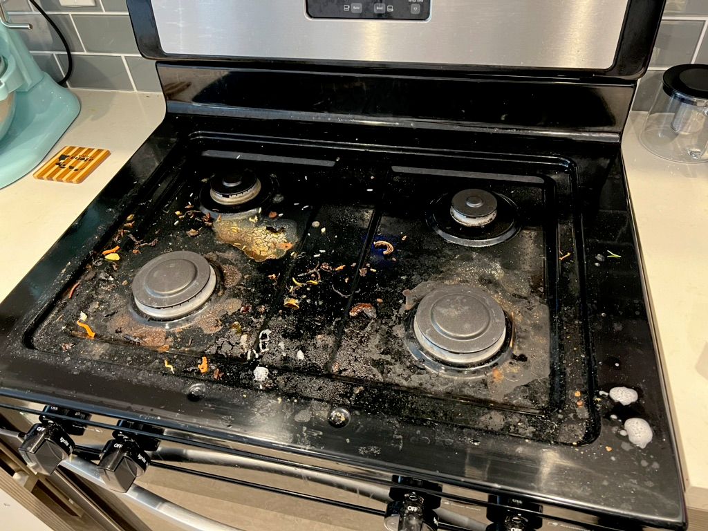This is the stove before the cleaning.