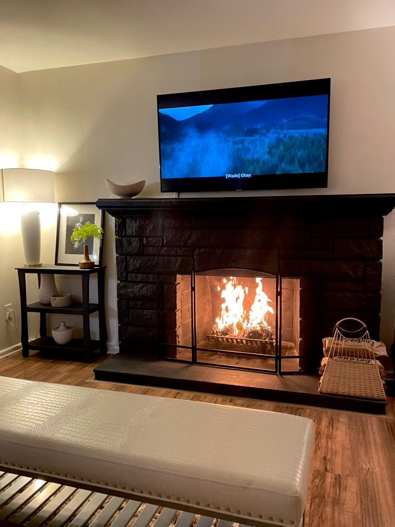Simple Living room aesthetics