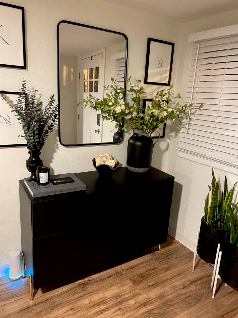 Entryway spaces