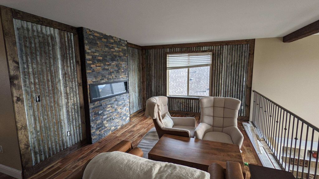 Custom wood floors / Panelling / Fireplace