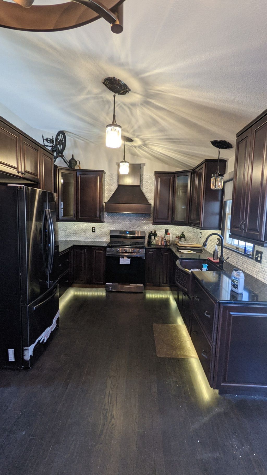 Full
Kitchen 
Remodel