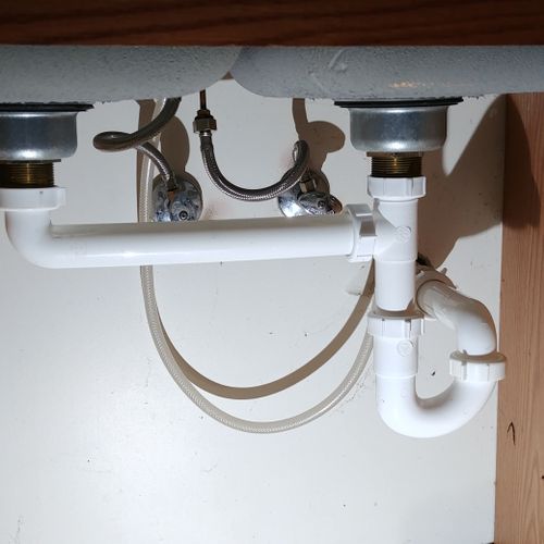 Under sink plumbing install | Handyman