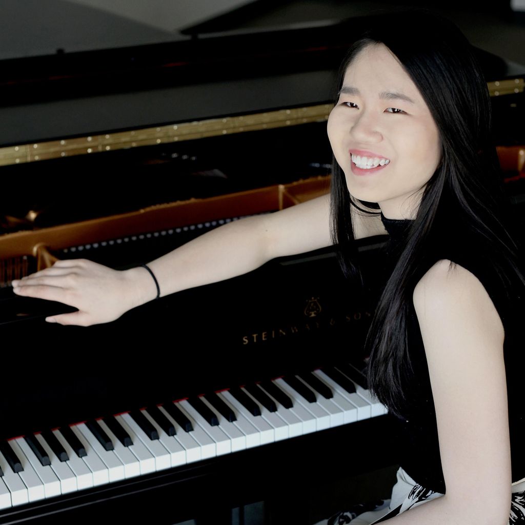 Anna Han