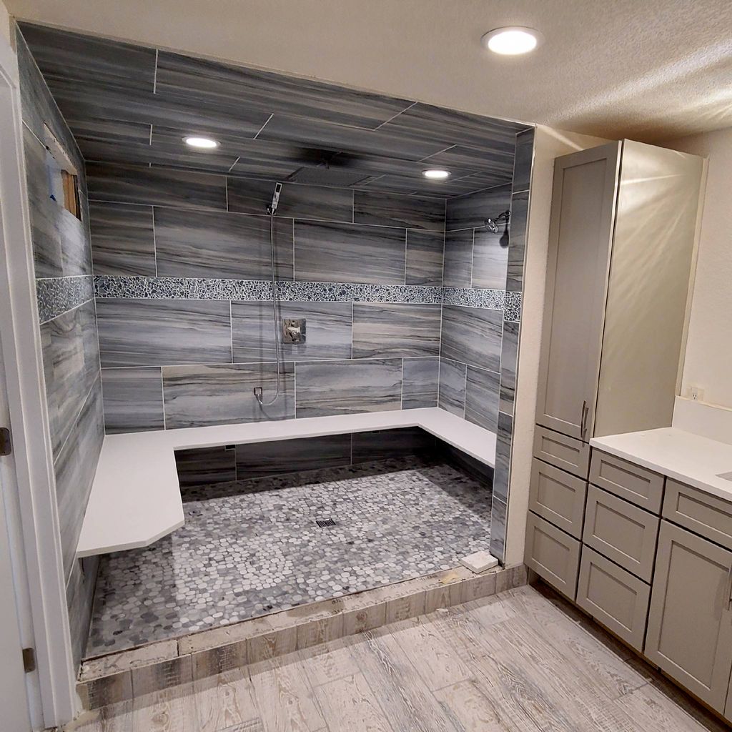 Home Remodeling & Bathrooms LLC