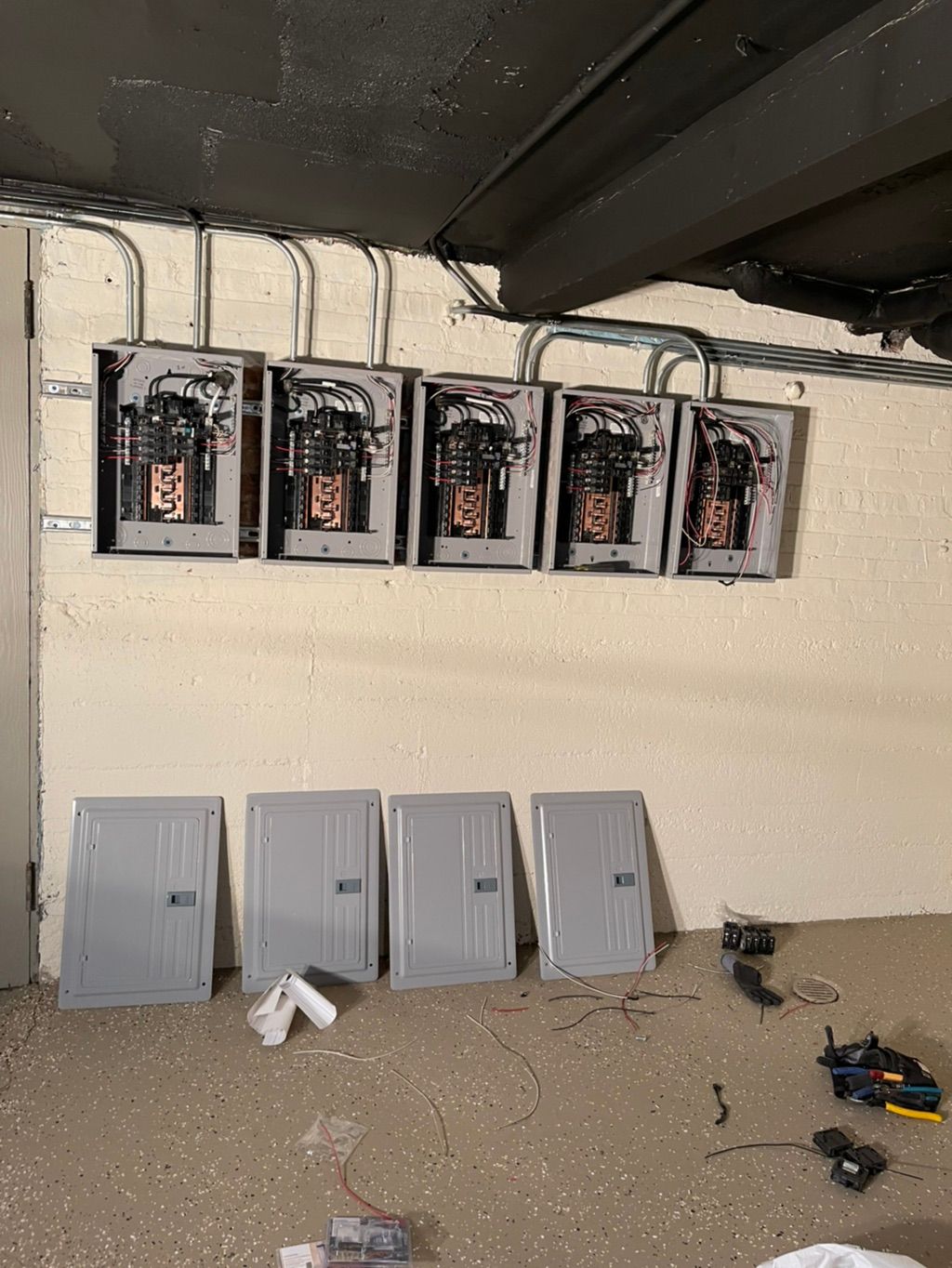 4 units and public 