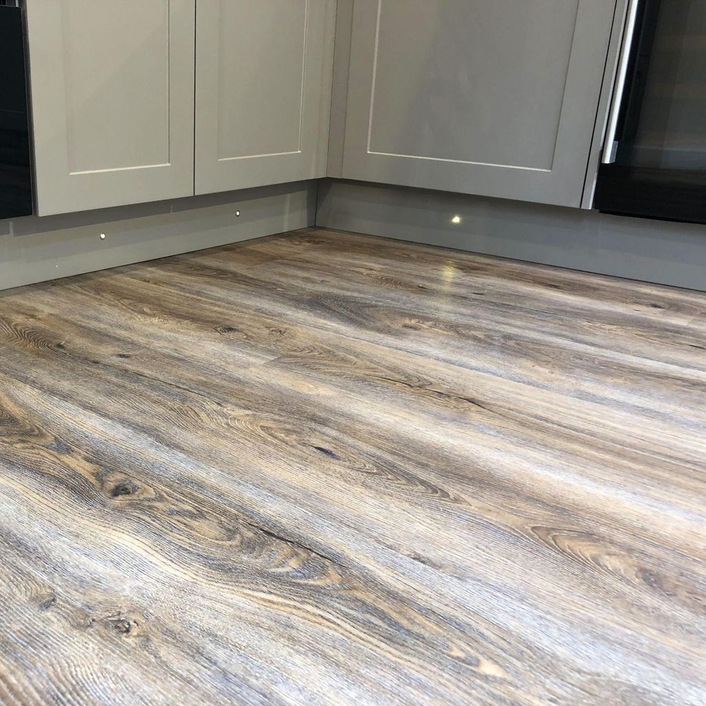 flooring specialist