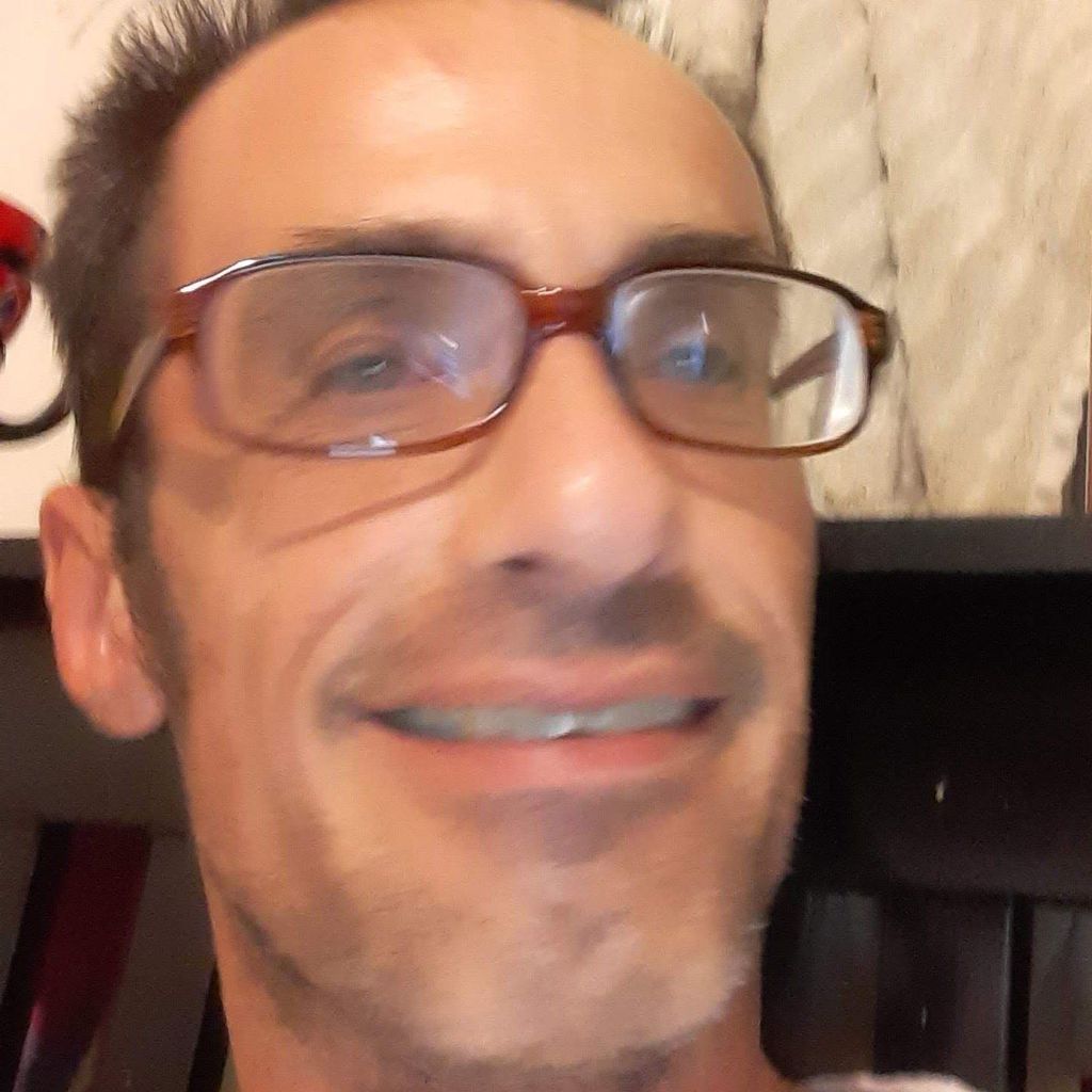 Scott Sands