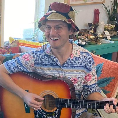 Avatar for Guitar Lessons with Jake Anderson