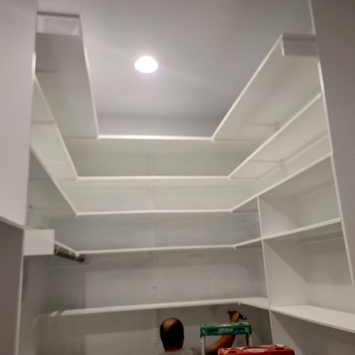 New closet shelves After 