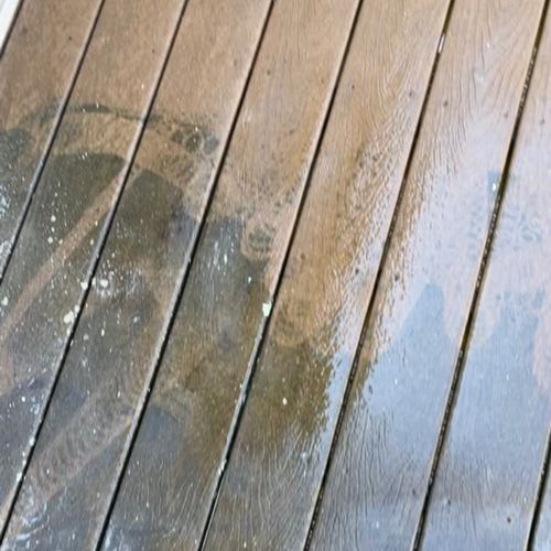 Absolutely great service. My deck was in miserable