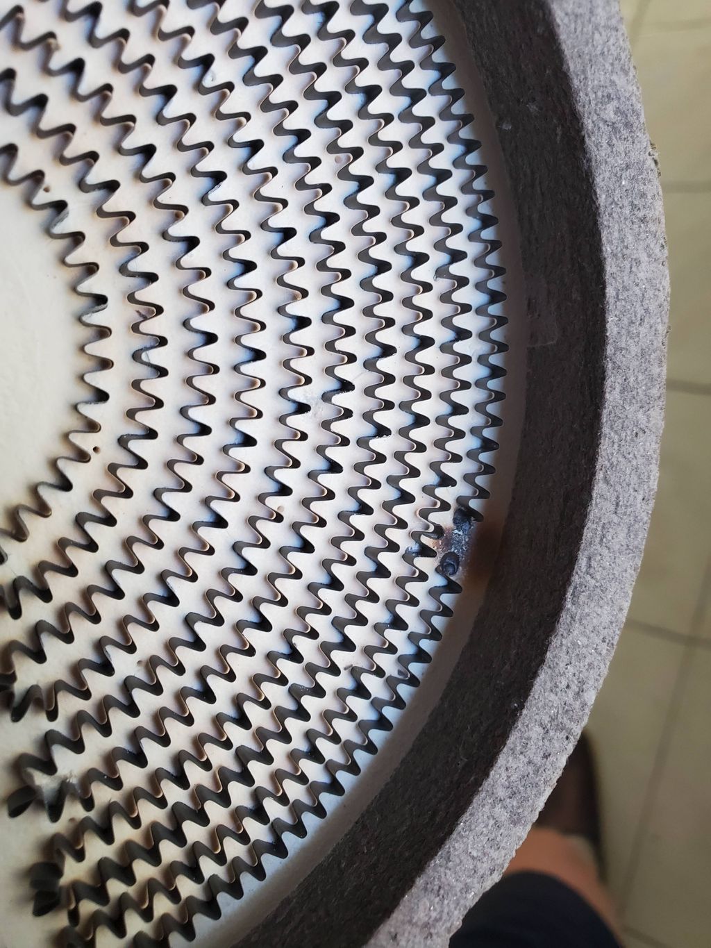 Failed burner element, which I replaced 