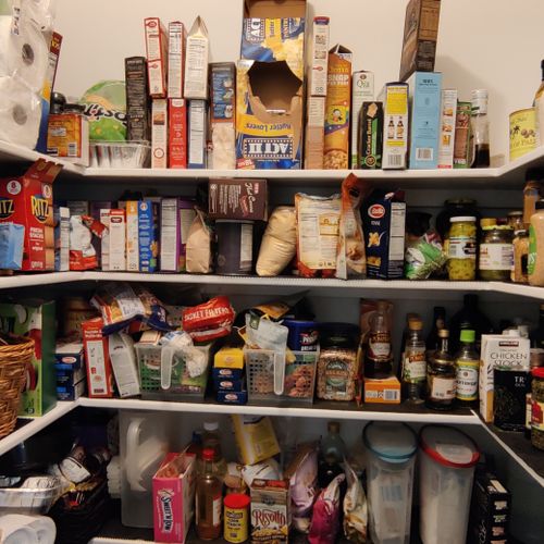 Pantry-Before