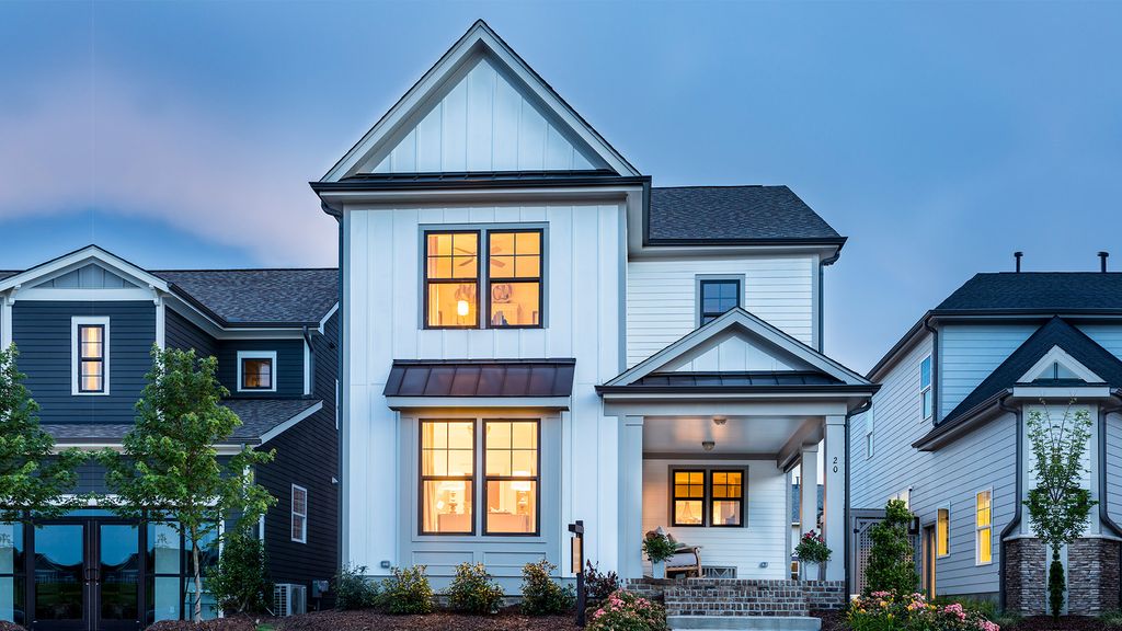 Exterior - Twilight Photo